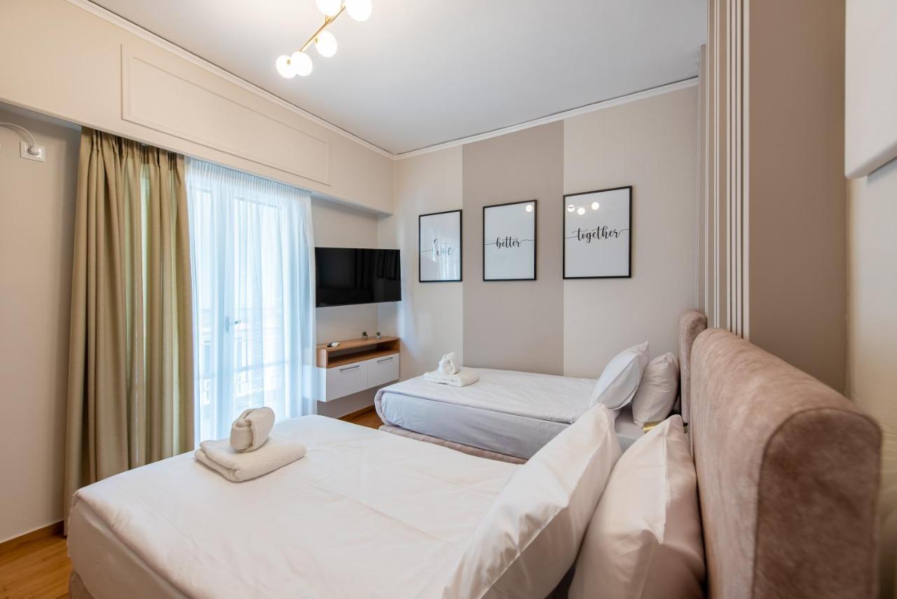 Medluxe Luxury Apartment ! Athens Exterior photo